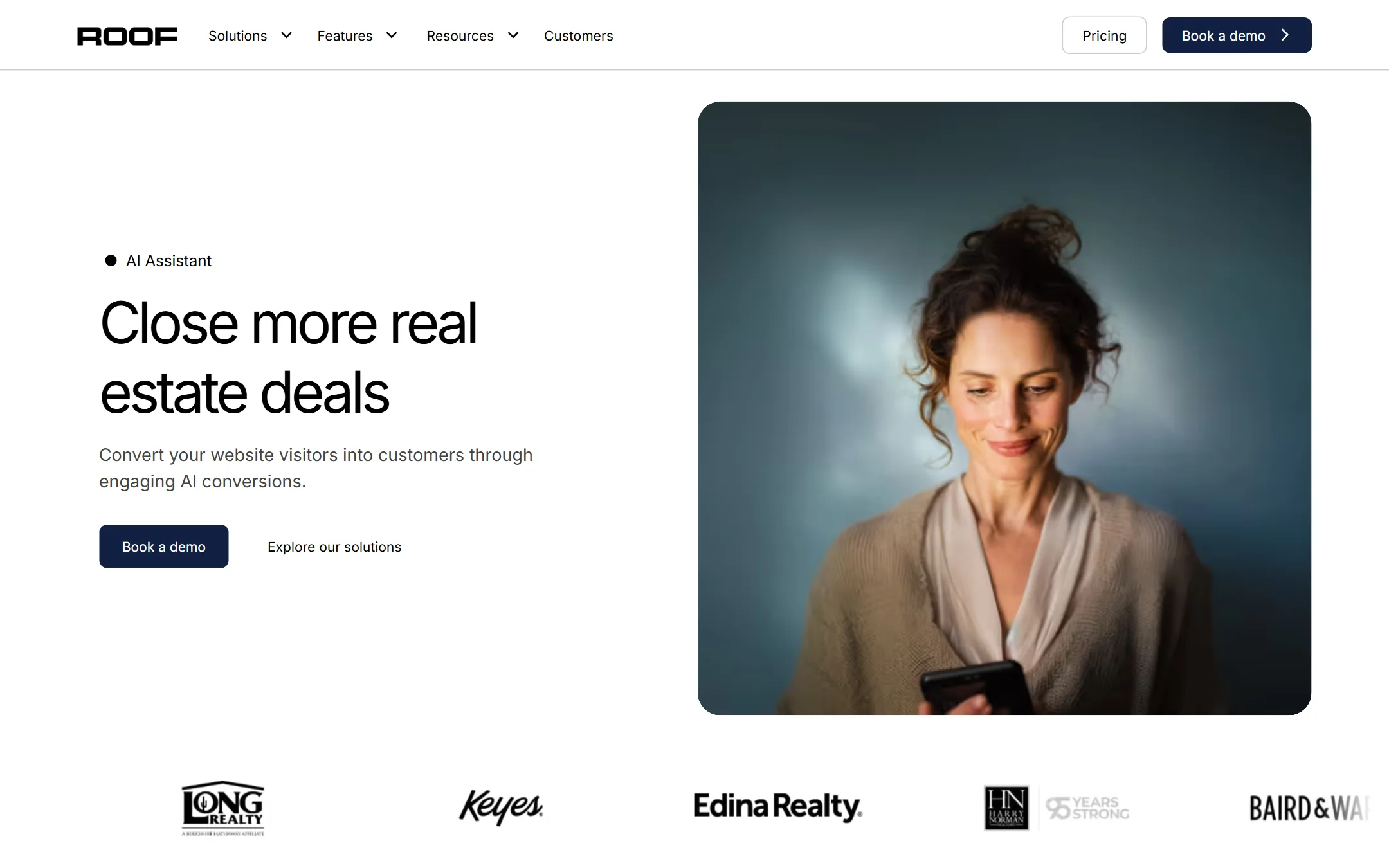 Roof AI chatbot platform homepage showing the website lead capture interface for real estate brokerages